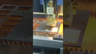 CNC Fiber Laser Cutting Machine Making a Hole with 0.1 sec