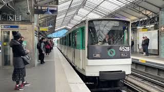 Le Métro à Paris, France - The Metro in Paris - 2024