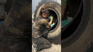 Wheel Loader Puncture Tire Replacement Outdoor Rescue!