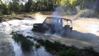 Fails. Offroad 4X4 Idiots. LOL....