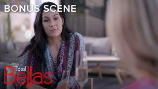 Brie Bella Defends Nikki's Close Bond With Birdie | Total Bellas Bonus Scene | E!