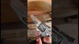 Do you hate this gun?  #revolver #gun #357 #38 #s&w #moonclip #minecraft