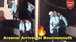 Arsenal players arriving at Team Hotel at BournemouthFans welcome Saka,Martinelli,Havertz,Trossard