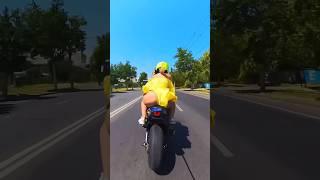 Мужик не зря ПРОПУСТИЛ... После этого он понял, зачем покупают мот#bikelover #reaction @MotoRaidoENG