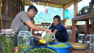 Journey to harvest crocodile fruit together. Process and preserve enough food for 1 year