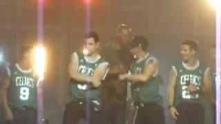 NKOTB "Hangin' Tough/We Will Rock You" Pt.2 Mohegan Sun 6-2-11 New Kids on the Block