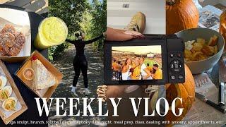 WEEKLY VLOG l pumpkin patch, school update, yoga sculpt, getting sick...