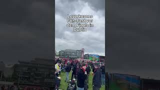 Die Leverkusen-Fans stimmen sich auf das Europa-League-Finale in Dublin ein #uel #fussball