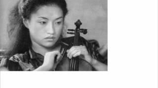 Kyung Wha Chung Live Sibelius violin concerto 1973 mvt 3.