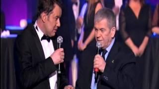 Şoray UZUN Soruyor"CUMHUR öğretmen KİM ?(80 ler konserinde)