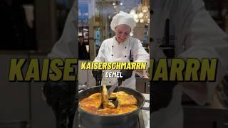 Kaiserschmarrn mit oder ohne Rosinen? Demel - Wien #austrianfood #dessert #vienna #austria #shorts