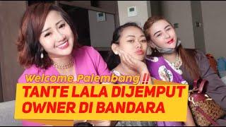 Tante Lala Tiba Di Bandara Palembang, Dijemput Owner Umi Alfatih‼️