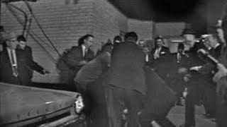 Lee Harvey Oswald shot by Jack Ruby