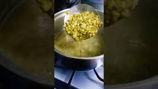 Boiling Green Mongo | Cooking Green Monggo #pinoy #gisangmonggo