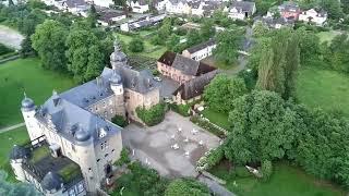 Schloß Burg Namedy von oben. Drohnenflug über das Anwesen.#history #schlösserundpaläste #andernach