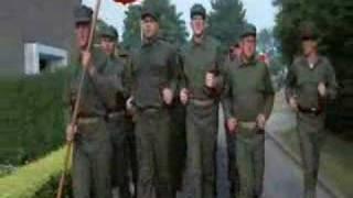 FULL METAL JACKET- MARCIA DEI MARINES