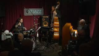 Killing Me Softly - Eva Klesse Trio feat. Andreas Lang & Ethan Iverson