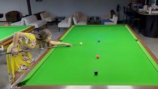 WPBA Professional Player Mary Avina plays Snooker [4K]