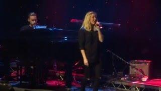 Ellie Goulding + Olly Alexander (Years & Years) - Santa Baby