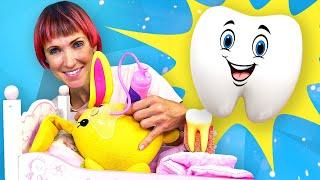 Kids & toys pretend to play dentist | Mommy for Lucky show for kids  - Videos for kids