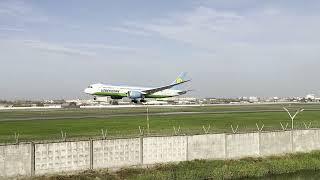 Uzbekistan Airways Boeing 787-800