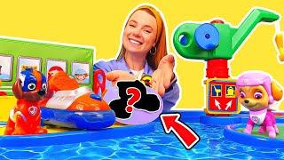 Alles in Ordnung - Paw Patrol Spielzeuge und Irene. Boote für die Wasserwelt. Video für Kinder