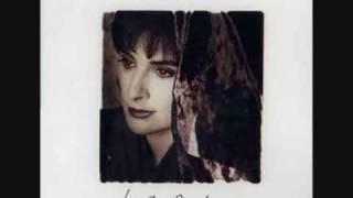 Enya - Book Of Days (Gaelic Version)