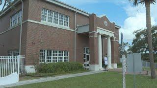 Levy County School officials announce reopening of Cedar Key School after residents fight