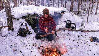 WINTER CAMPING in DEEP SNOW Bushcraft Build Survival Stealth Shelter Snow Bunker | Camp Cooking ASMR