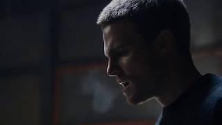 Arrow 1x01 - Nobody Can Know My Secret