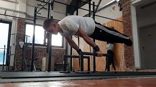 1 Year Calisthenics Skills Progression