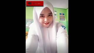 Kumpulan video cewe hijab cantik../// yg bikin kita merinding