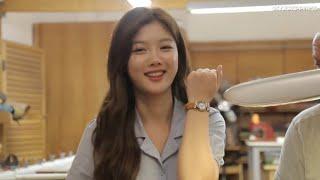 Kim Yoo Jung go to leather workshop, and make a wristwatch | 김유정은 자신을 위한 시계를 만든다