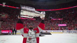 Sergei Bobrovsky's hoisting the Stanley Cup for the first time in his NHL career (24 jun 2024)