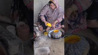 Village life of Pakistan, woman cooking unique recipe #villagelife #traditionallifeofpunjab