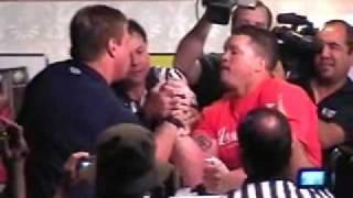 John Brzenk, USA VS Marcio Barboza, BRA - Las Vegas 2006 - World of Armwrestling.com