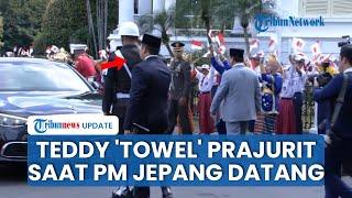 Detik-detik Mayor Teddy Gercep Ingatkan Prajurit TNI untuk Bergeser saat PM Jepang Tiba di Istana