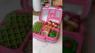 Grinch School Lunch  #bento #schoollunch #grinch #christmastreats #kidslunchrecipe #asmr #treats