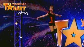 Unreal air gymnastics on Ukraine's Got Talent.