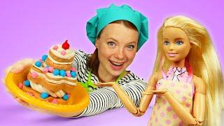 Kochen mit Barbie und Irene - 2 Folgen am Stück - Puppenvideo für Kinder