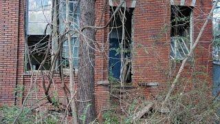 Abandoned School Rocky Point, NC