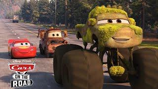How Ivy Met Lightning McQueen | Cars on the Road | Pixar Cars