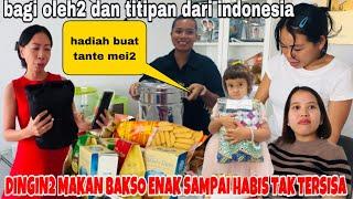 DINGIN2 BAKSO ENAK SAMPAI HABIS TAK TERSISA,BAGI2 OLEH2& TITIPAN DARI INDONESIA BUAT BUMIL&TETANGGA