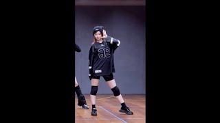 IVE - 'Baddie' Rei Focus Dance Practice Mirrored [4K]