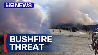 Firefighters on alert as bushfire burns in Victoria | 9 News Australia