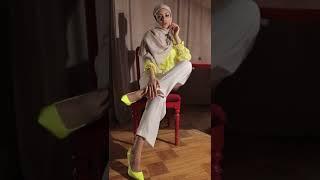 Woman Wearing Hijab Sitting on a Chair | What feel you show #wfys #shorts