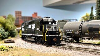 Athearn Roundhouse  NS GP40-2’s