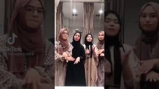 TIKTOK viral 2021 jilbab hitam meresahkan yah Bun itu sdha