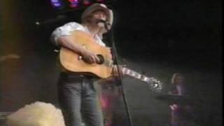 Alan Jackson - Midnight in Montgomery (LIVE)