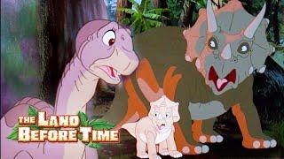 Escaping The Great Valley | Movie Clip | The Land Before Time